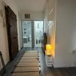 Shoreditch Rooms R1